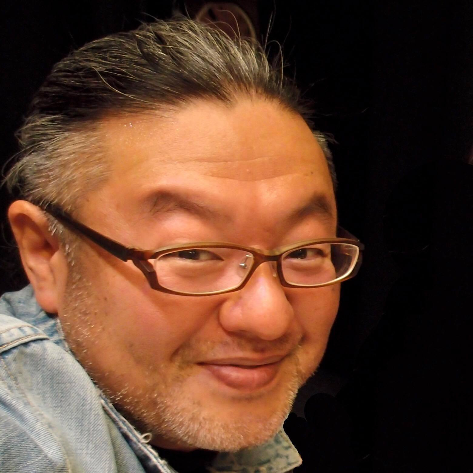 プロフィール_KENJIRO